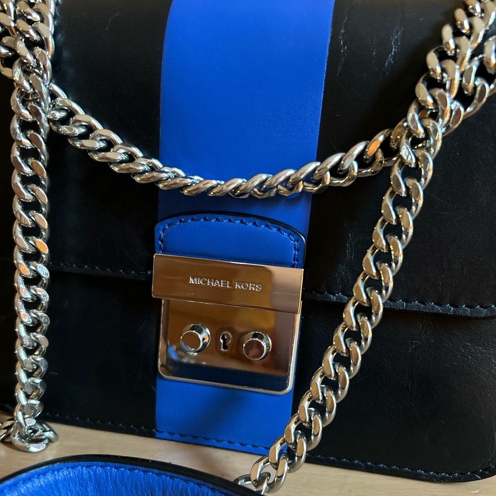 MICHAEL KORS purse
